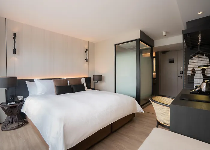 Best Western Premier Bayphere Pattaya - SHA Extra Plus