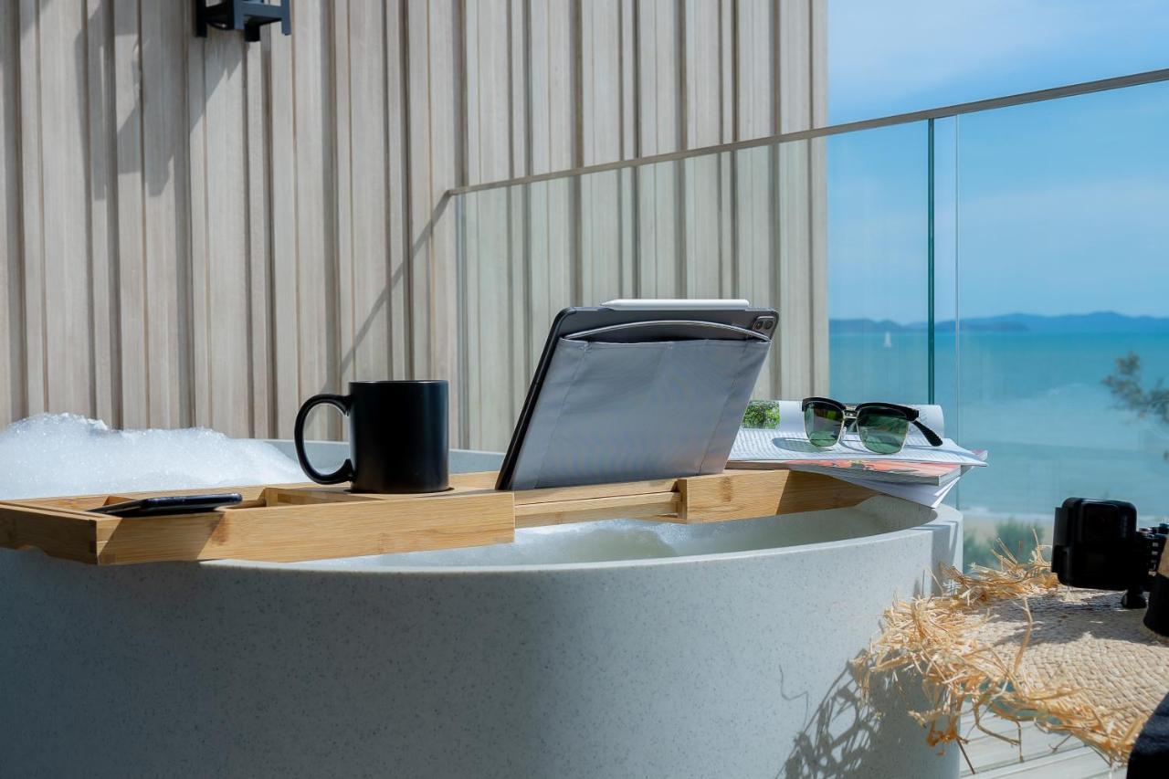 Western Premier Bayphere Pattaya - Sha Extra Hotel