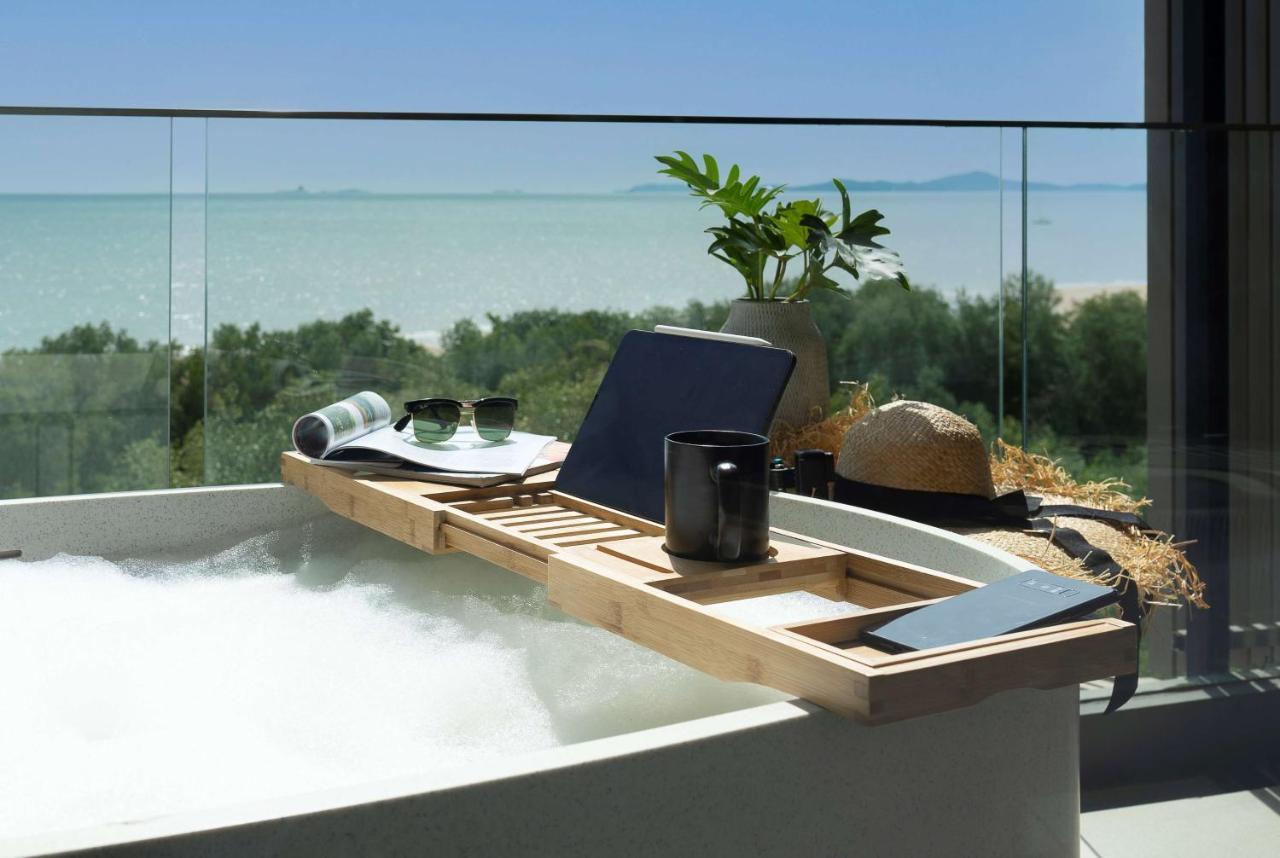 Western Premier Bayphere Pattaya - Sha Extra Hotel 5*