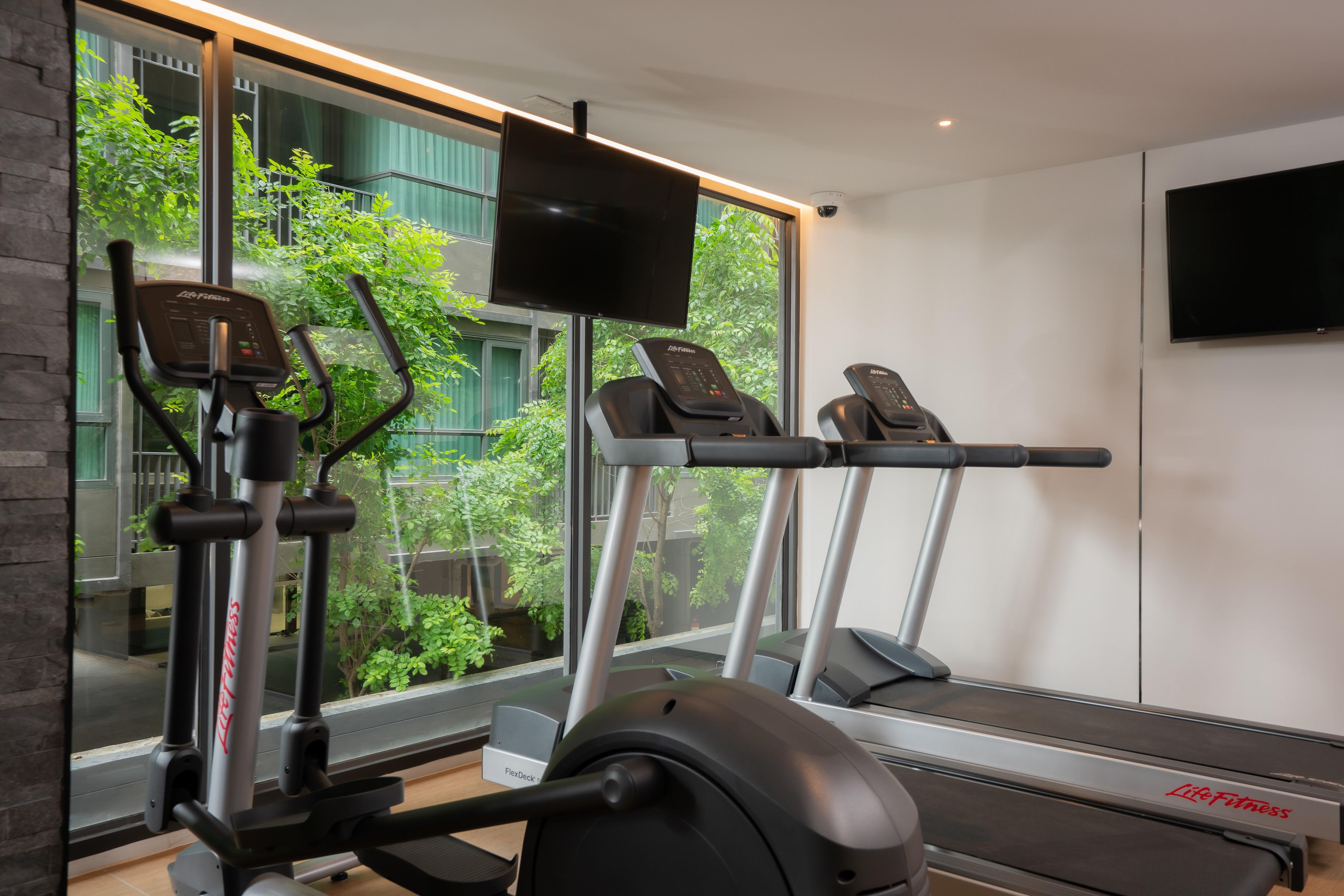 Hotel Western Premier Bayphere Pattaya - Sha Extra Na Chom Thian